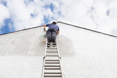 Peinture extérieure à Villechenève — façades et ravalement